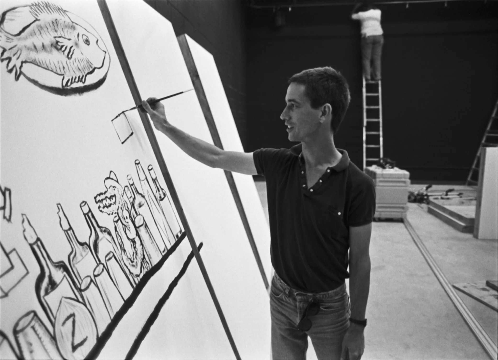 Bunny Matthews paints a large drawing on the set of Da Vic and Nat’ly Show